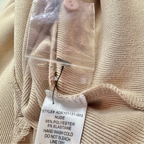 NWT ASTR The Label Long Sleeve Shoulder Cut Out Ribbed Sweater Dress - Picture 9 of 10